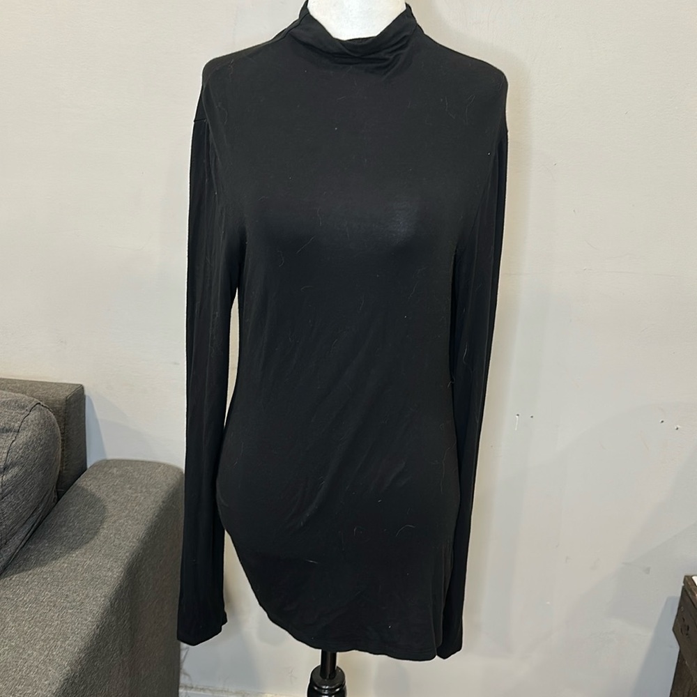 Babaton Long Sleeve‎